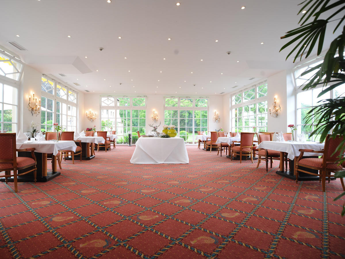 Schlosshotel Neckarbischofsheim Luaran gambar