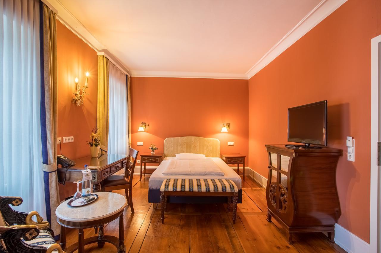 Schlosshotel Neckarbischofsheim Luaran gambar