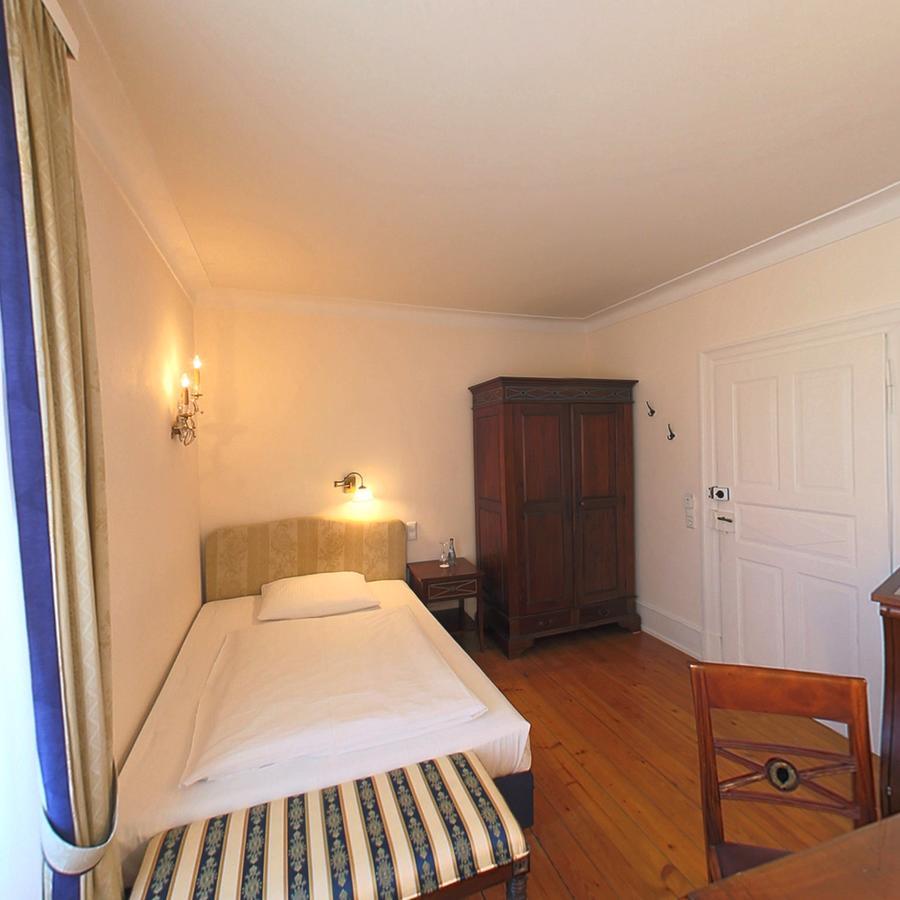 Schlosshotel Neckarbischofsheim Luaran gambar
