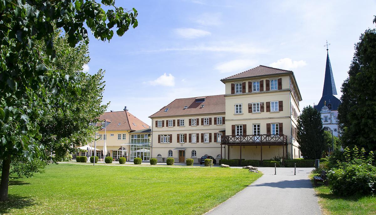Schlosshotel Neckarbischofsheim Luaran gambar
